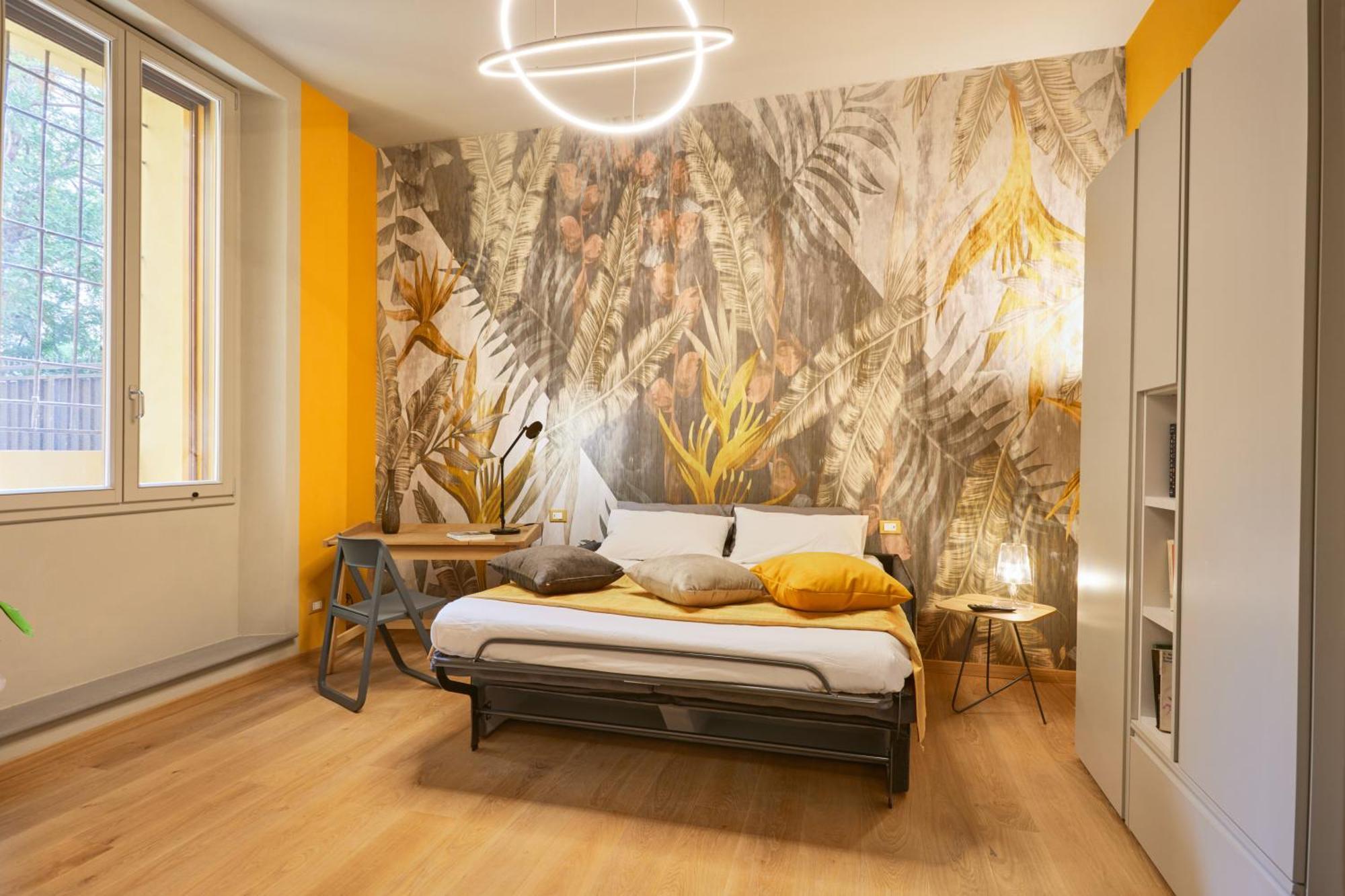 Central And Comfy Apartment Free Netflix And Disney Plus Болоня Екстериор снимка
