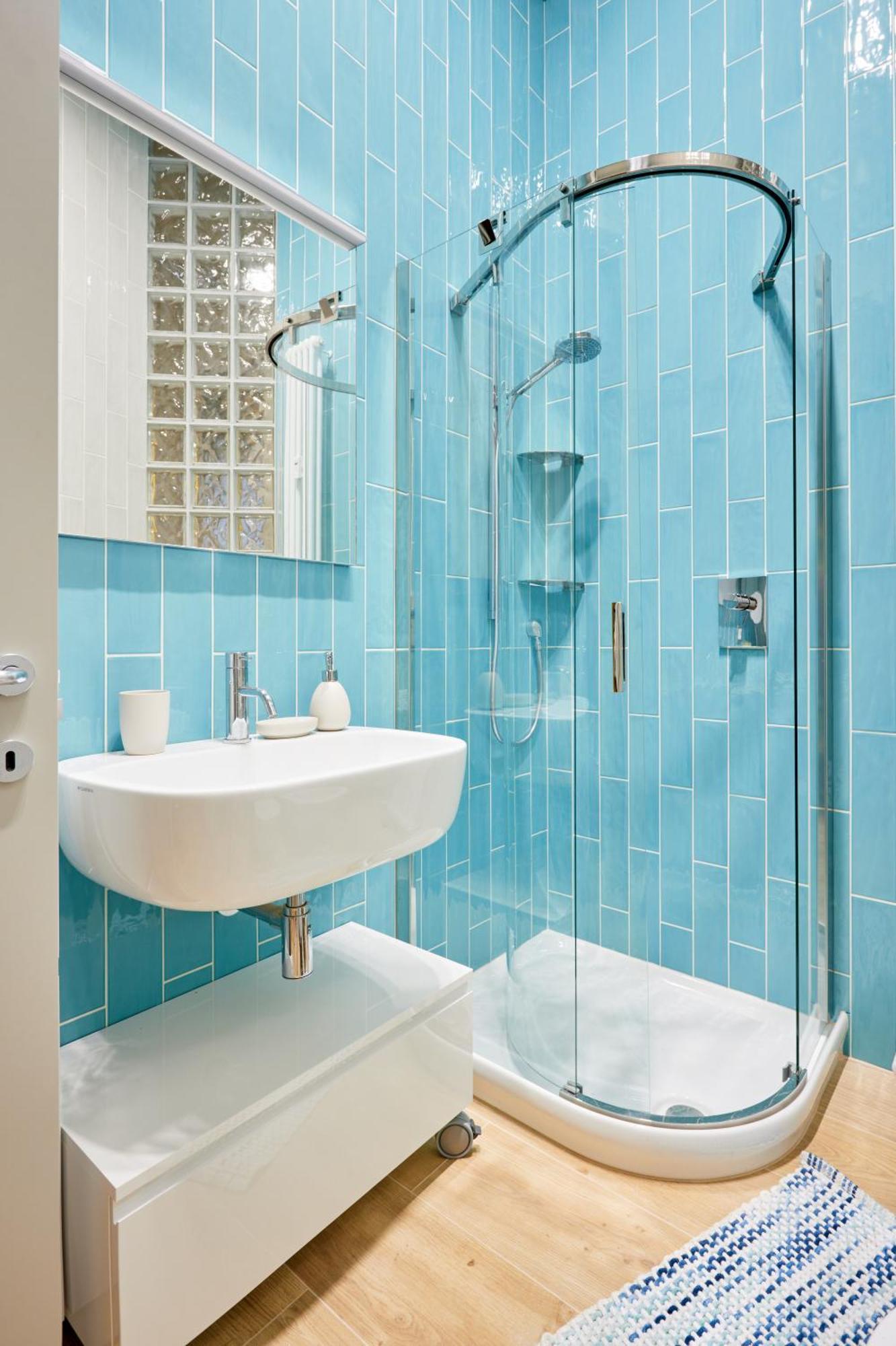 Central And Comfy Apartment Free Netflix And Disney Plus Болоня Екстериор снимка