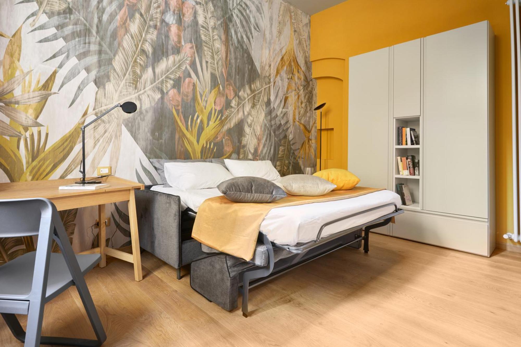 Central And Comfy Apartment Free Netflix And Disney Plus Болоня Екстериор снимка